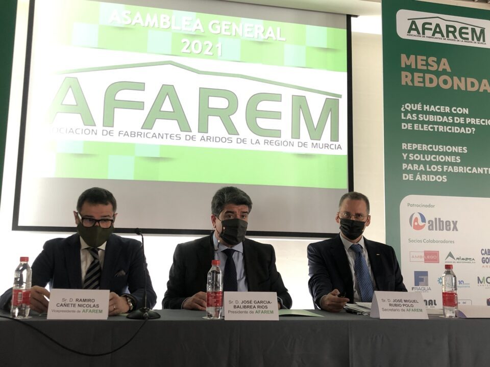 AFAREM reclama en su asamblea general medidas ante el incremento de los precios de la energía 36 FRECOM