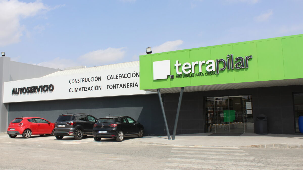 Terrapilar refuerza su presencia en Murcia con un nuevo centro exclusivo para profesionales de la construcción 2 FRECOM Terrapilar refuerza su presencia en Murcia con un nuevo centro exclusivo para profesionales de la construcción 2 FRECOM