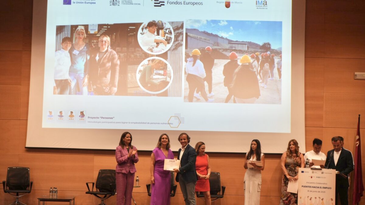 Pavasal, ejemplo del compromiso del sector construcción con la inclusión laboral 2 FRECOM Pavasal, ejemplo del compromiso del sector construcción con la inclusión laboral 2 FRECOM