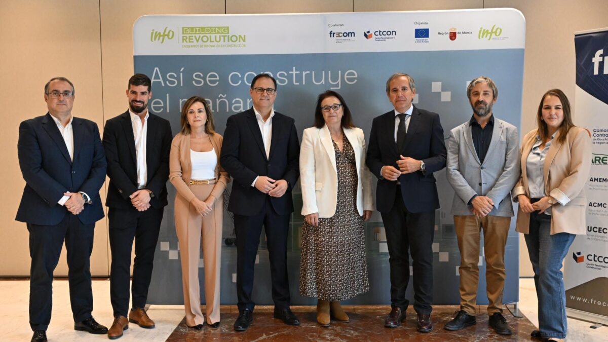 La industrialización centra el debate de la primera jornada de ‘Building Revolution’ con las entradas agotadas 2 FRECOM