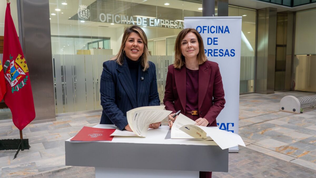 La Asociación de Constructores de Cartagena y el Ayuntamiento firman un convenio para mejorar la tramitación urbanística en el municipio 2 FRECOM