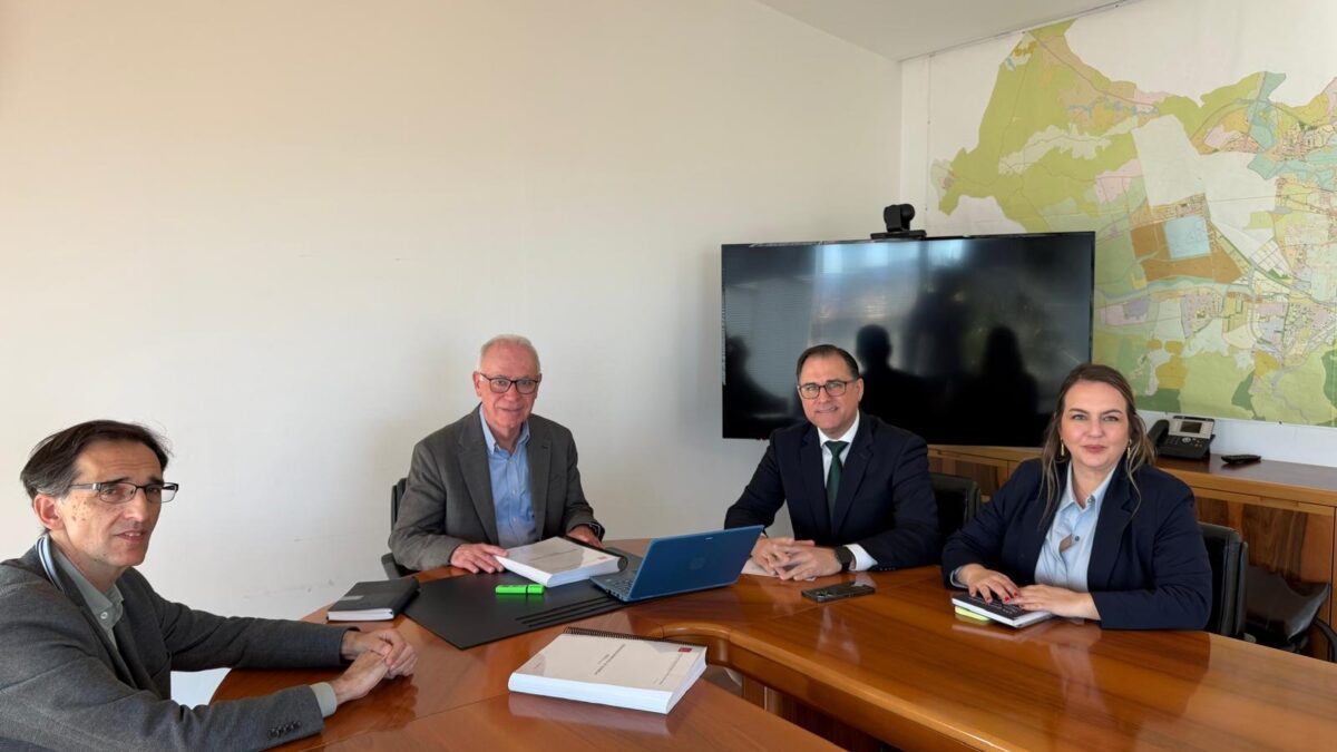 FRECOM apoya la estrategia de suelo del Ayuntamiento de Murcia, pero pide más velocidad y menos impuestos 2 FRECOM FRECOM apoya la estrategia de suelo del Ayuntamiento de Murcia, pero pide más velocidad y menos impuestos 2 FRECOM