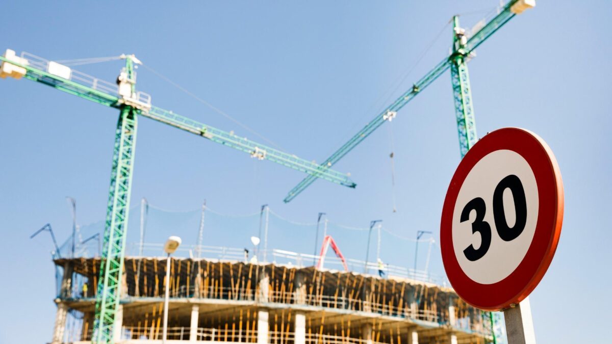 FRECOM exige al Gobierno de España medidas directas para la construcción ante el alza de costes por la guerra con Irán 2 FRECOM