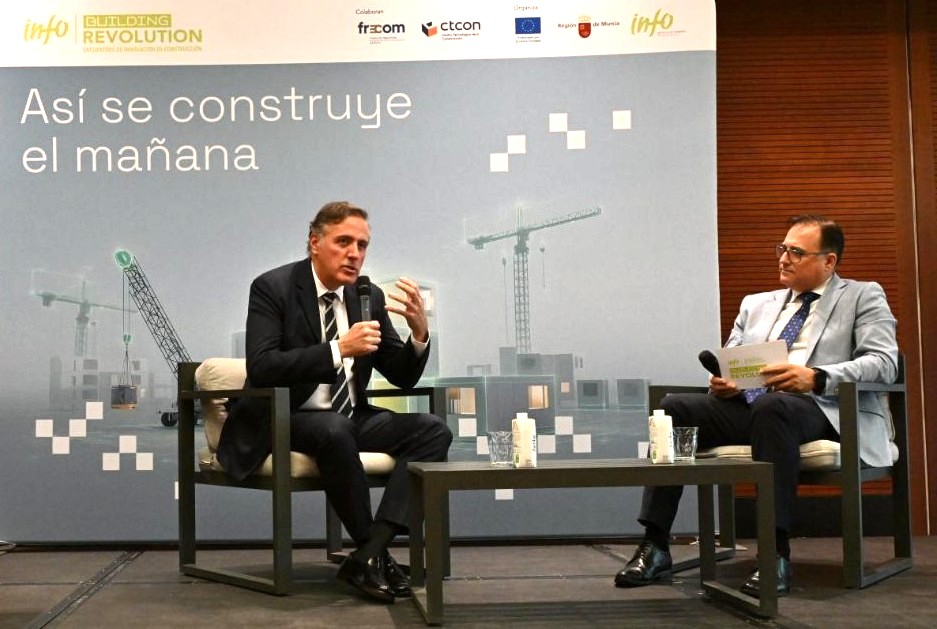 David Martínez (Rebuild) asegura que la vivienda industrializada ofrece una “calidad igual o superior” con plazos y costes predecibles 6 FRECOM