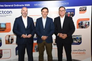 Juan Luis Porrúa, director de Cementos La Cruz, nuevo presidente del CTCON 3 FRECOM