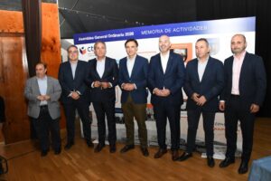 Juan Luis Porrúa, director de Cementos La Cruz, nuevo presidente del CTCON 4 FRECOM